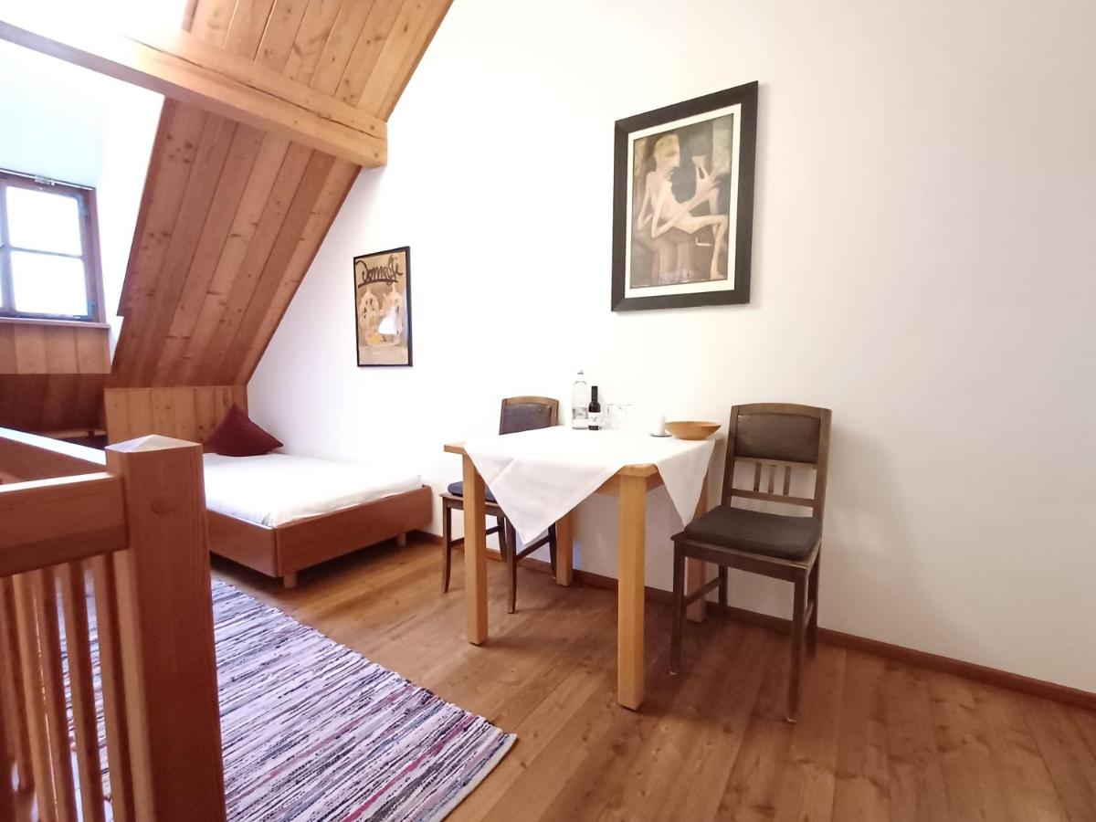 Callm-hotel - Housity
