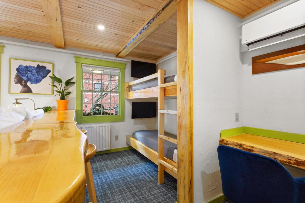 Downtown Camden Hotel - Housity