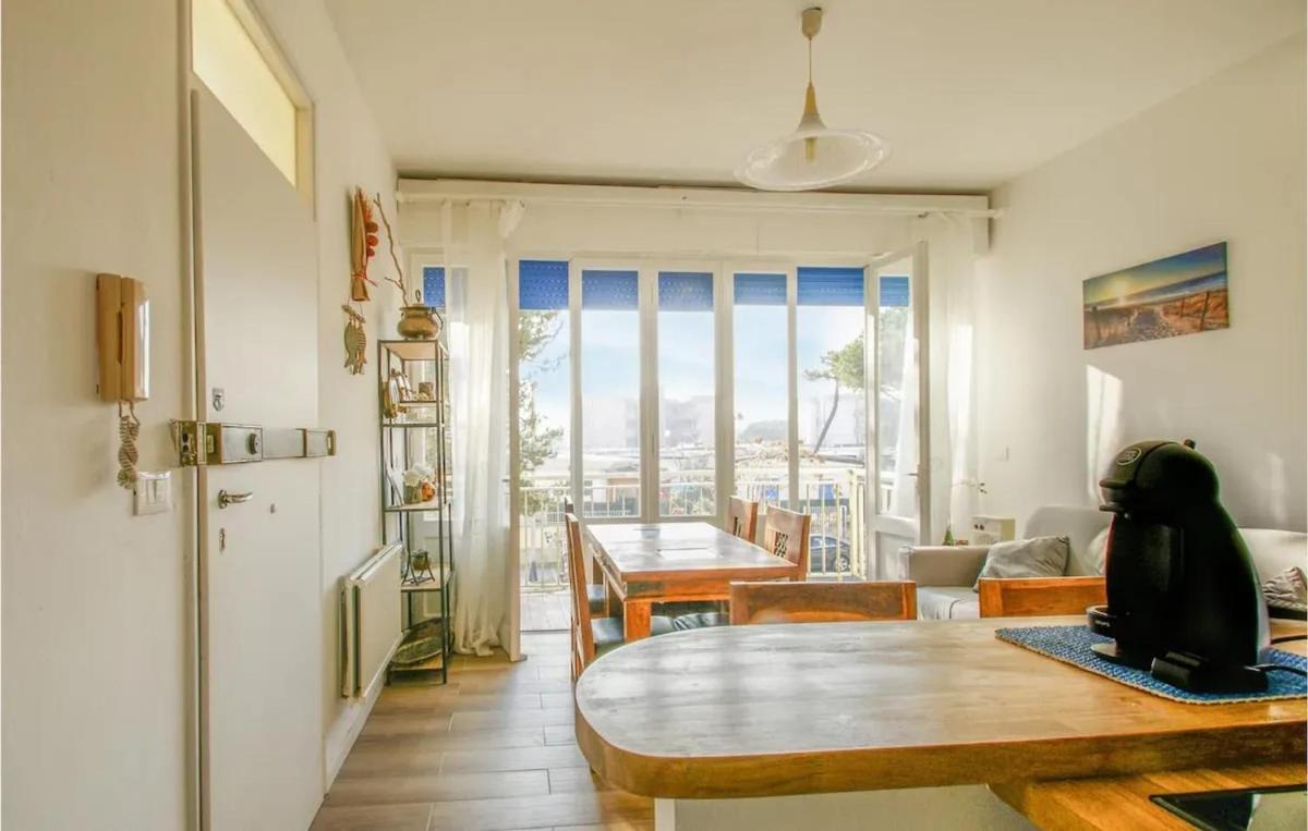 Modern apartment in Lido di Pomposa 50 m² with balcony - Housity
