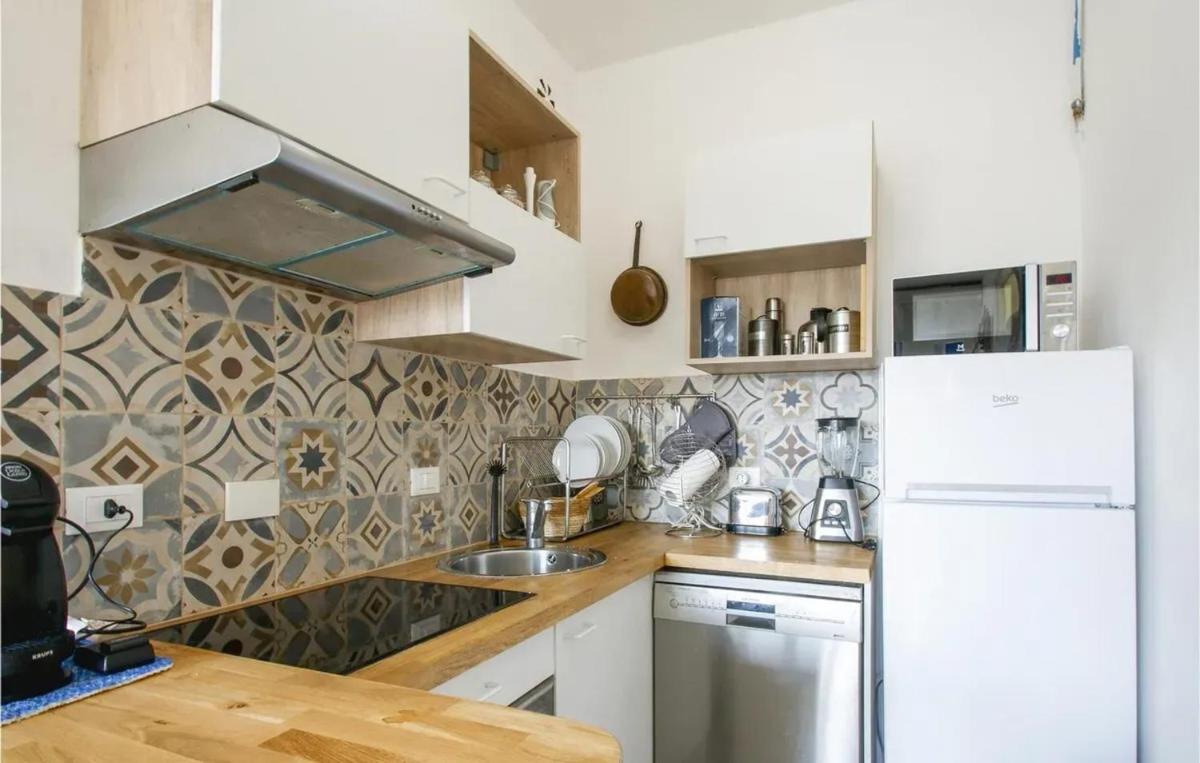 Modern apartment in Lido di Pomposa 50 m² with balcony - Housity