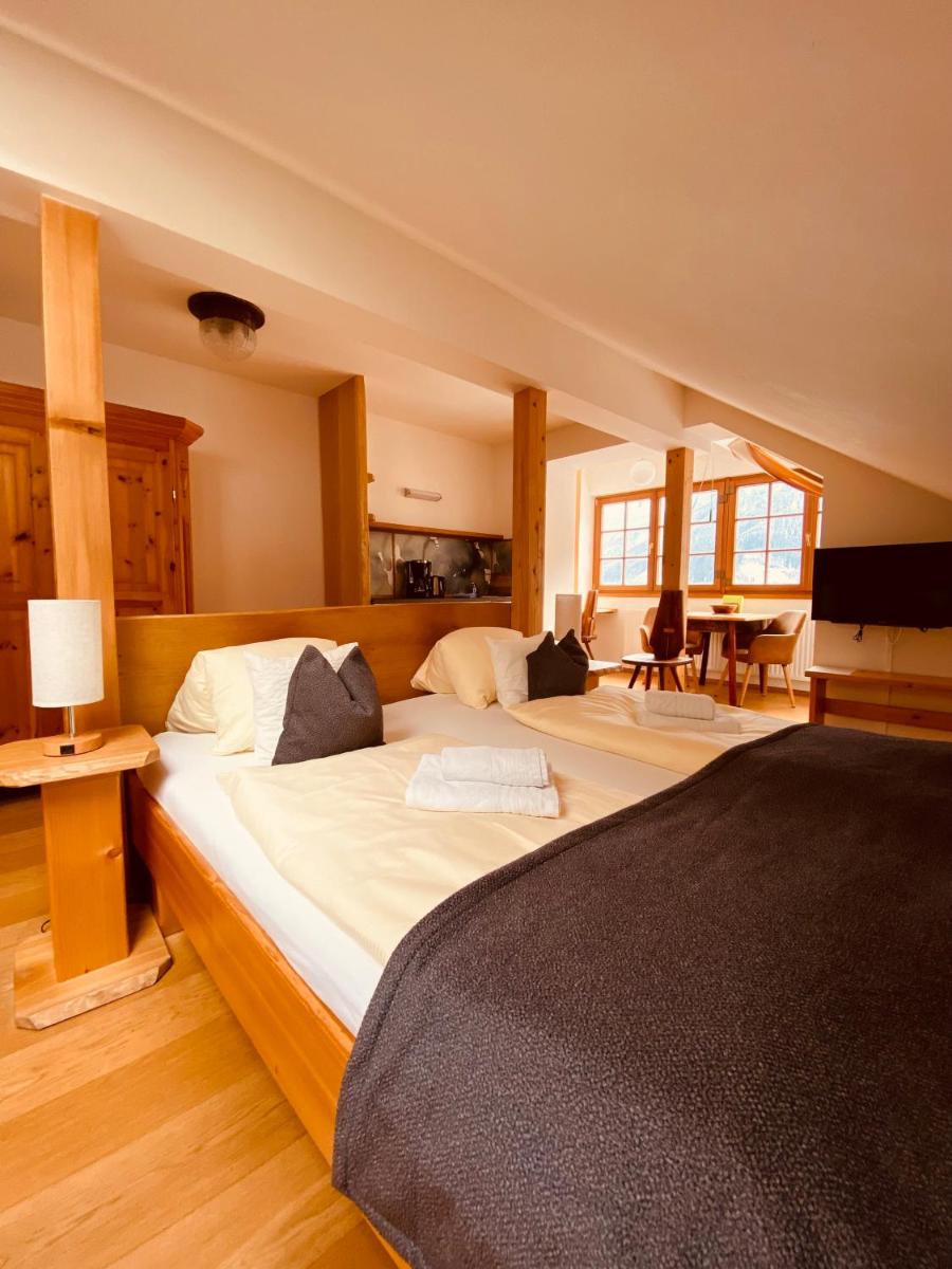 Pension Hallberg - Housity