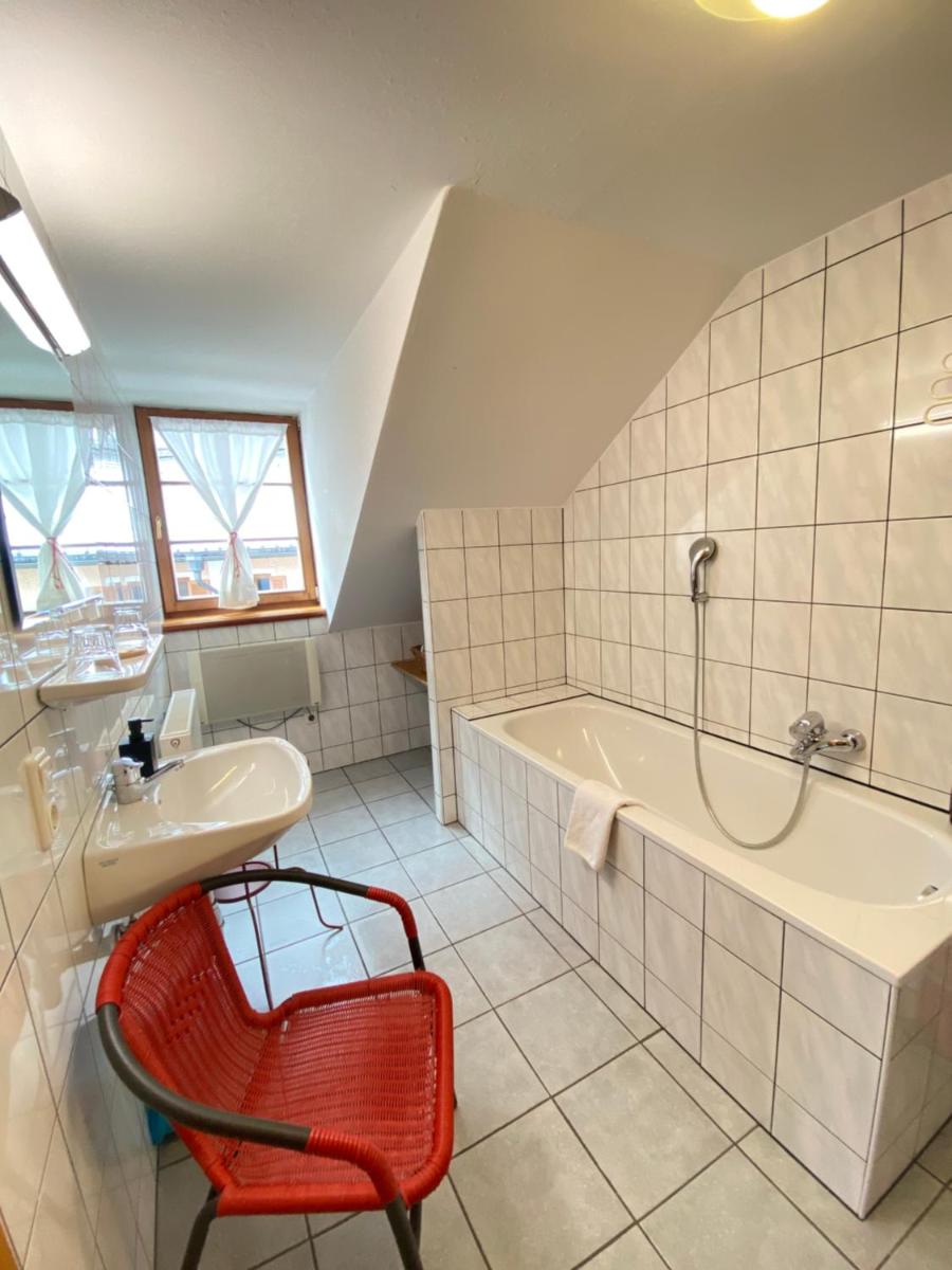 Pension Hallberg - Housity