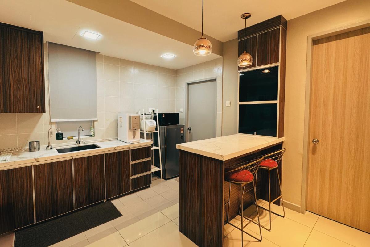 East Coast Urban Suite - Housity