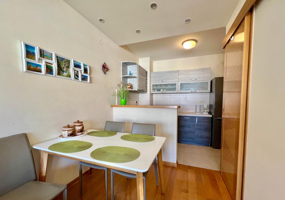 Apartment Verdan - Housity