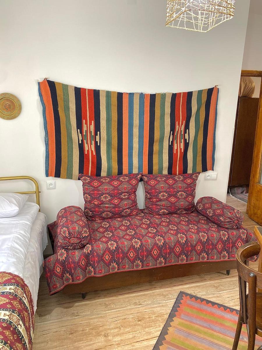 Armenian traditional apartment - Housity