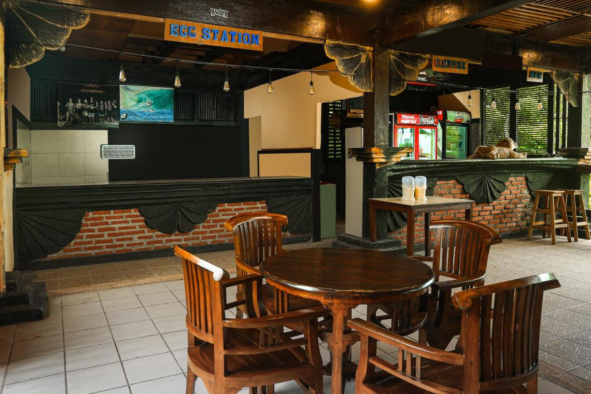 Plengkung Lodge G-Land - Housity