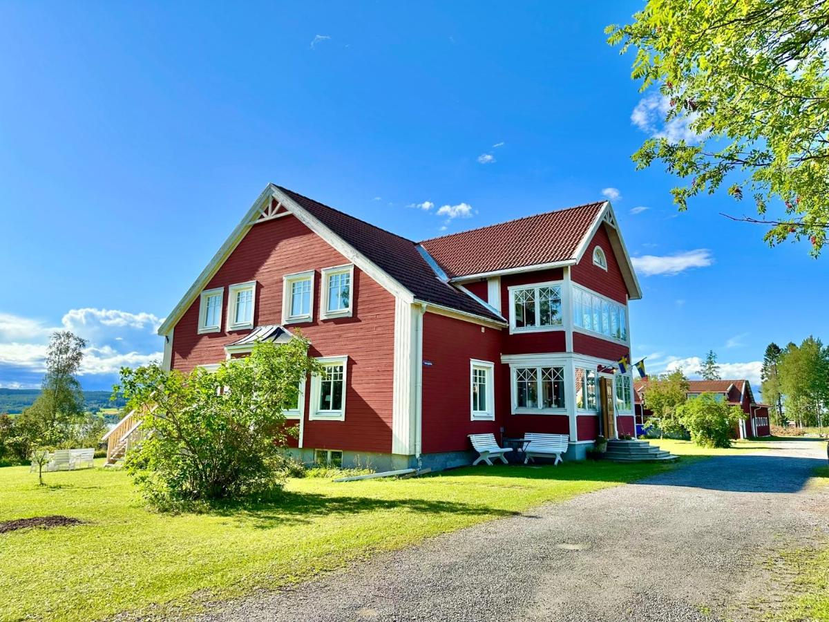 Sörbygården Bed & Breakfast - Housity
