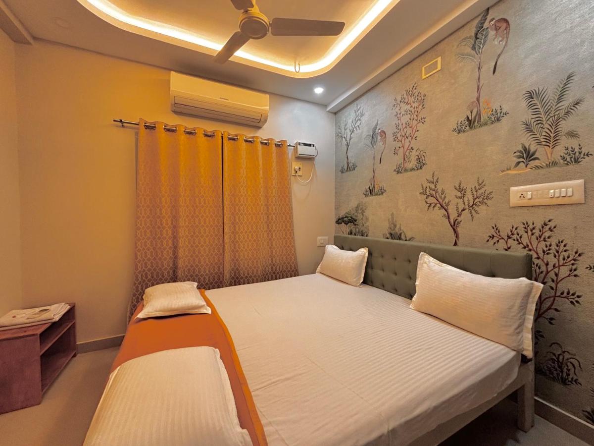 Srirangam Service Apartment - Housity