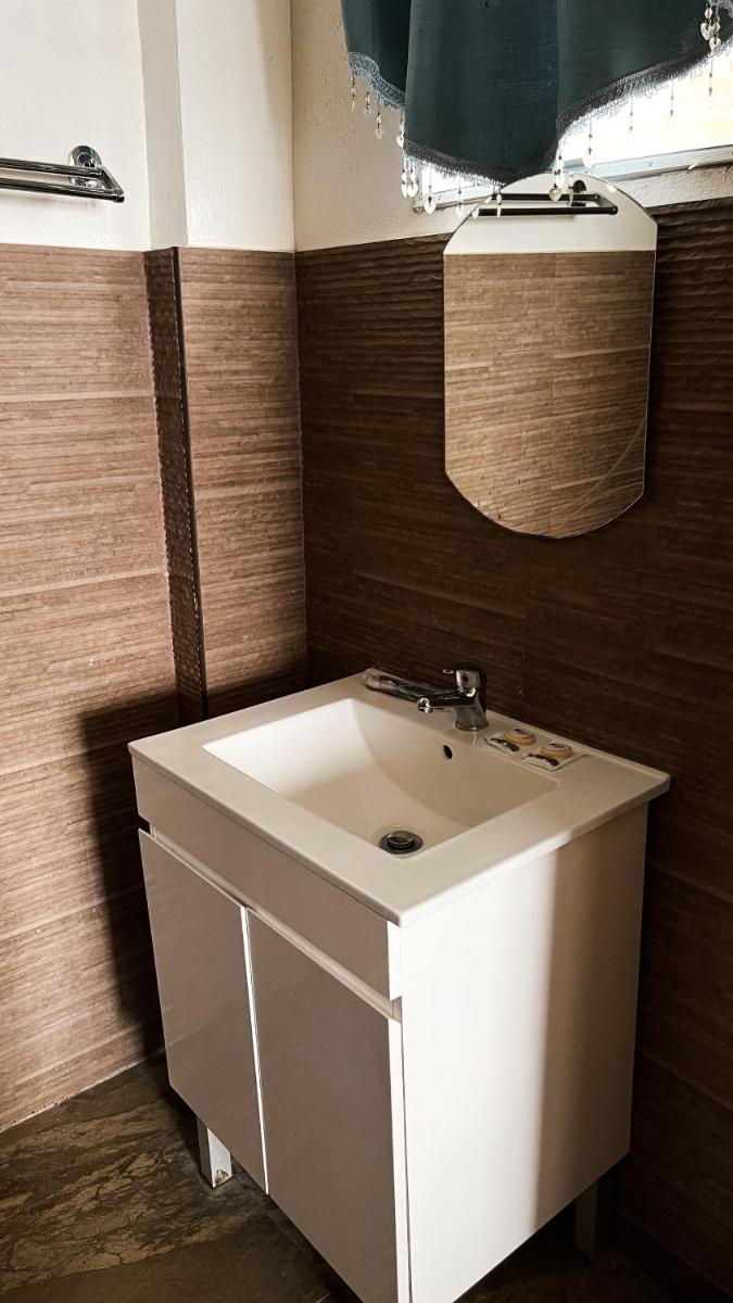 Seaview Mansion Apartment 1 - Housity