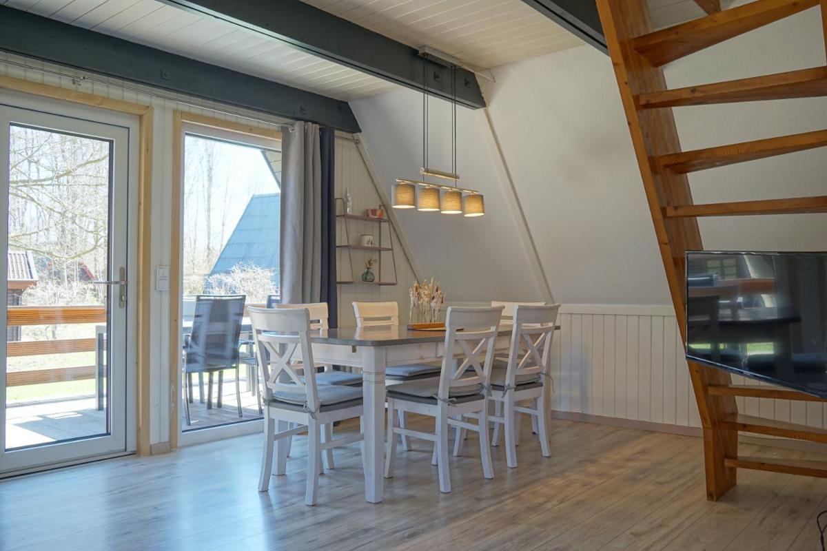 Familienurlaub im Wald am Twistesee Ferienhaus 105 nur 300 m zum See - Grill & Waschmaschine & hundefreundlich - Twistesee-Ferien - Housity
