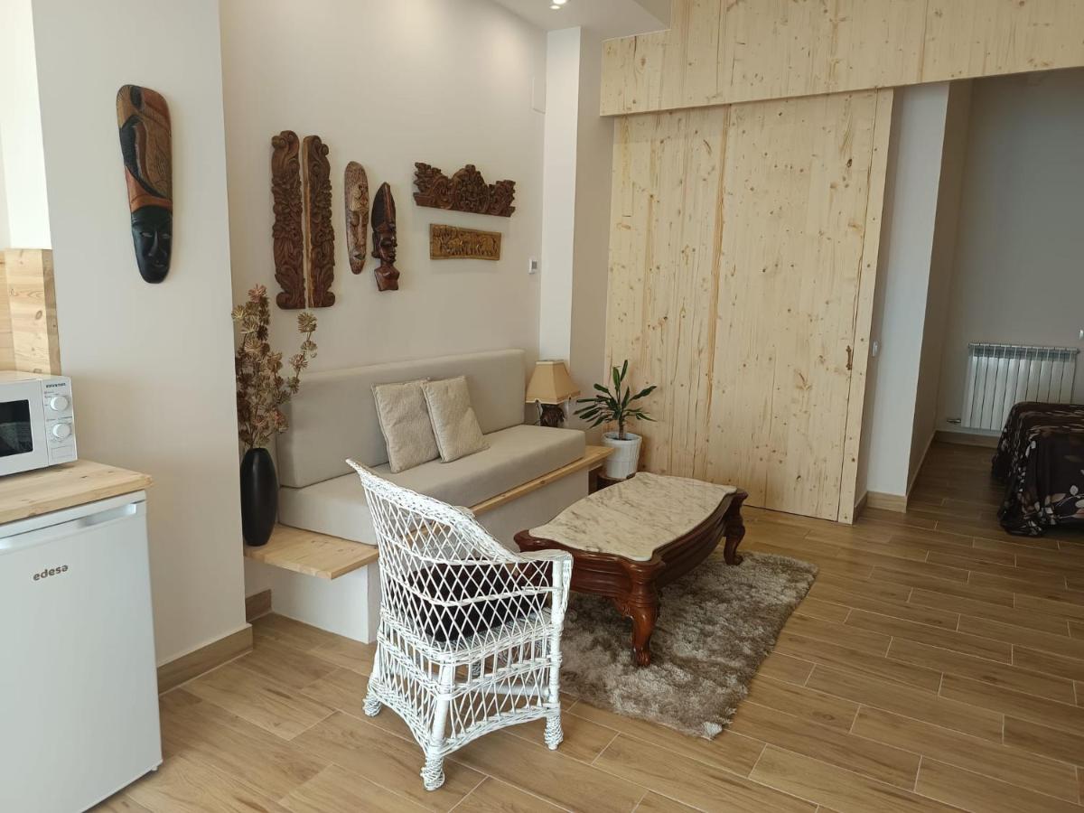Apartamentos La Muralla - Housity