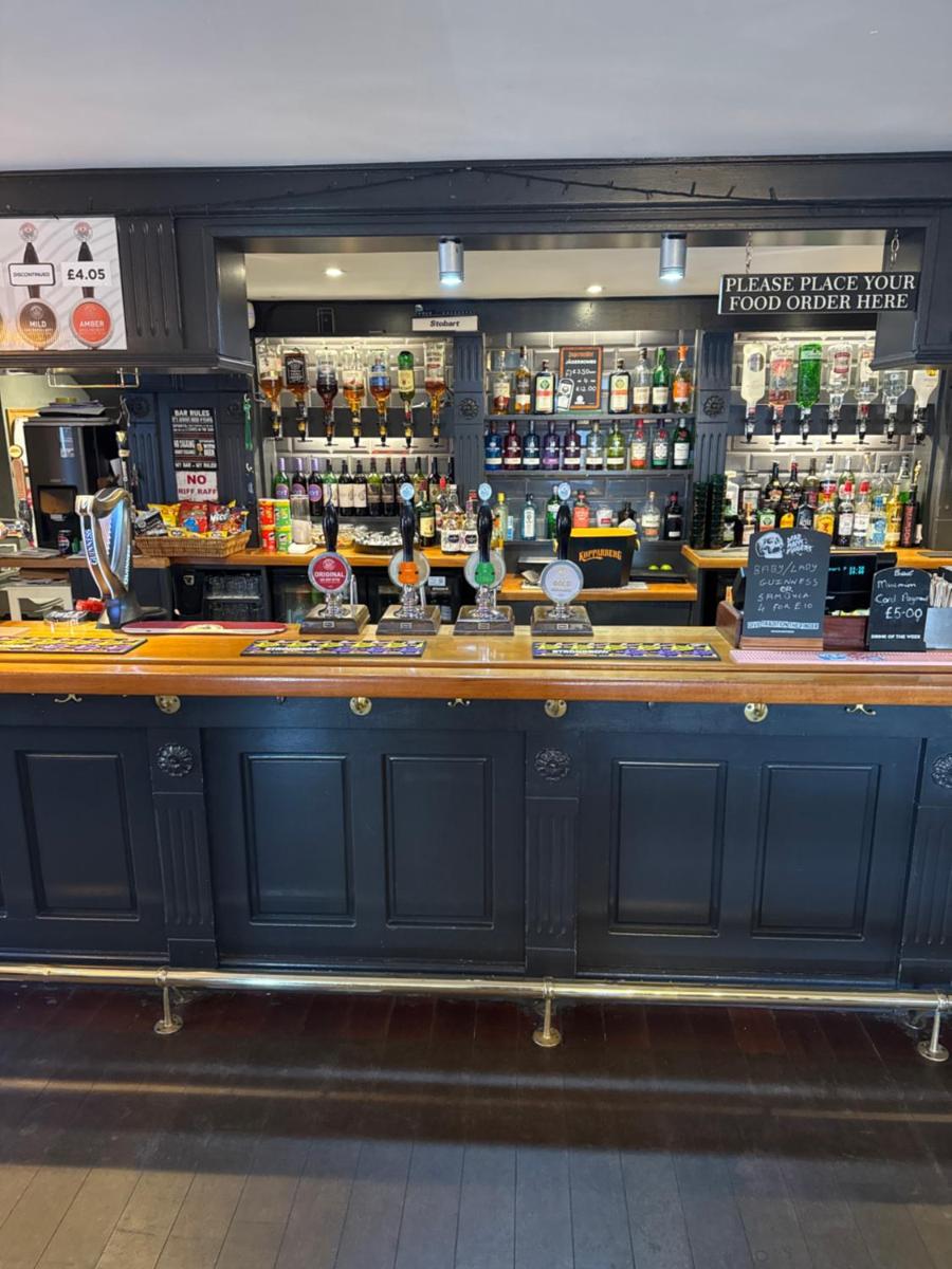 The Black Bull Hotel - Housity