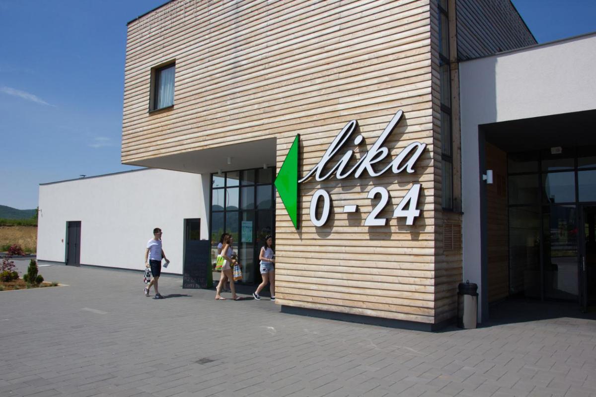 Hotel Lika Sjever - Housity