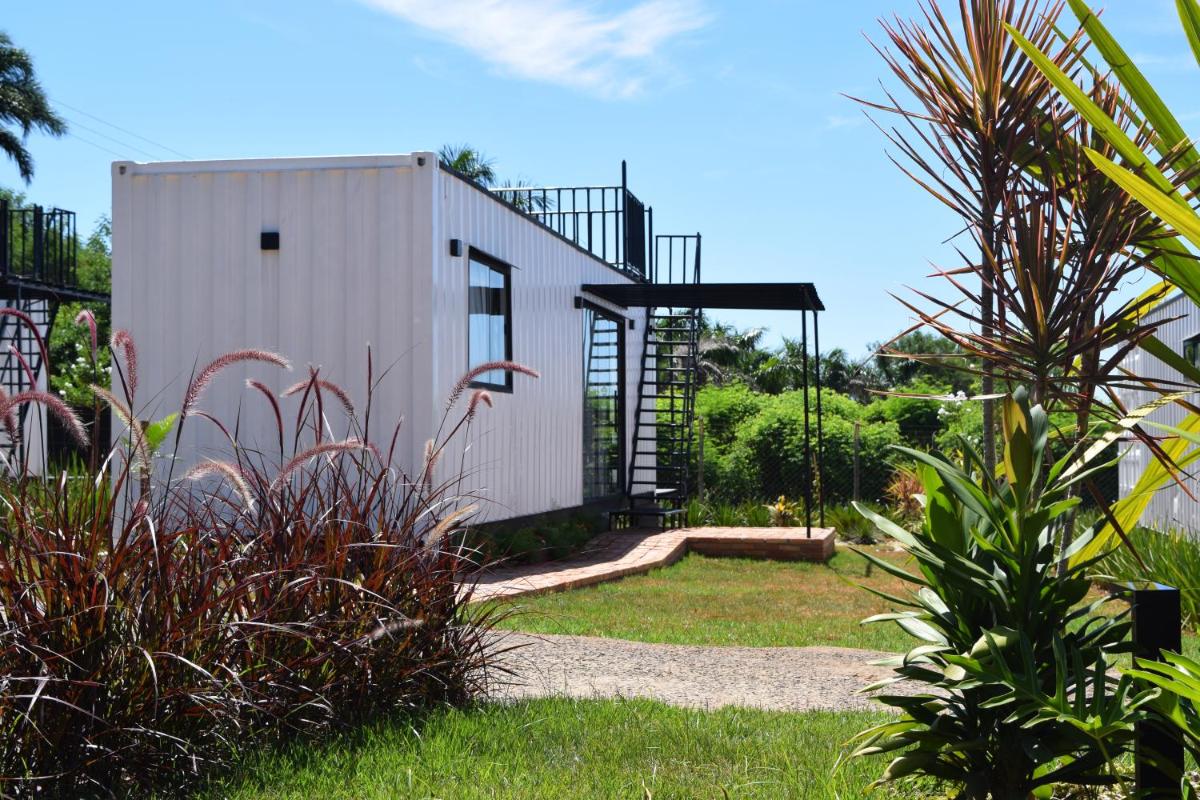 NOITE ESTRELADA Hospedagem Rural & Motorhome Park - Housity