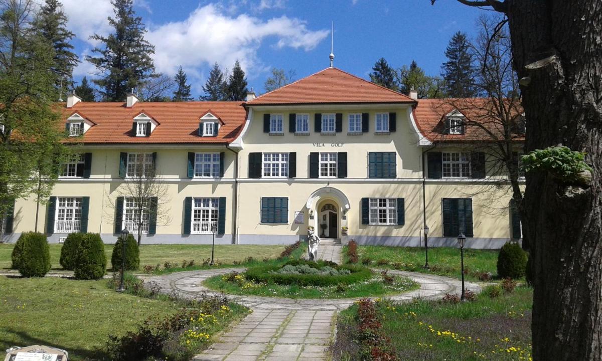 Suitetrails - Apartments SOELEK - Vila Golf