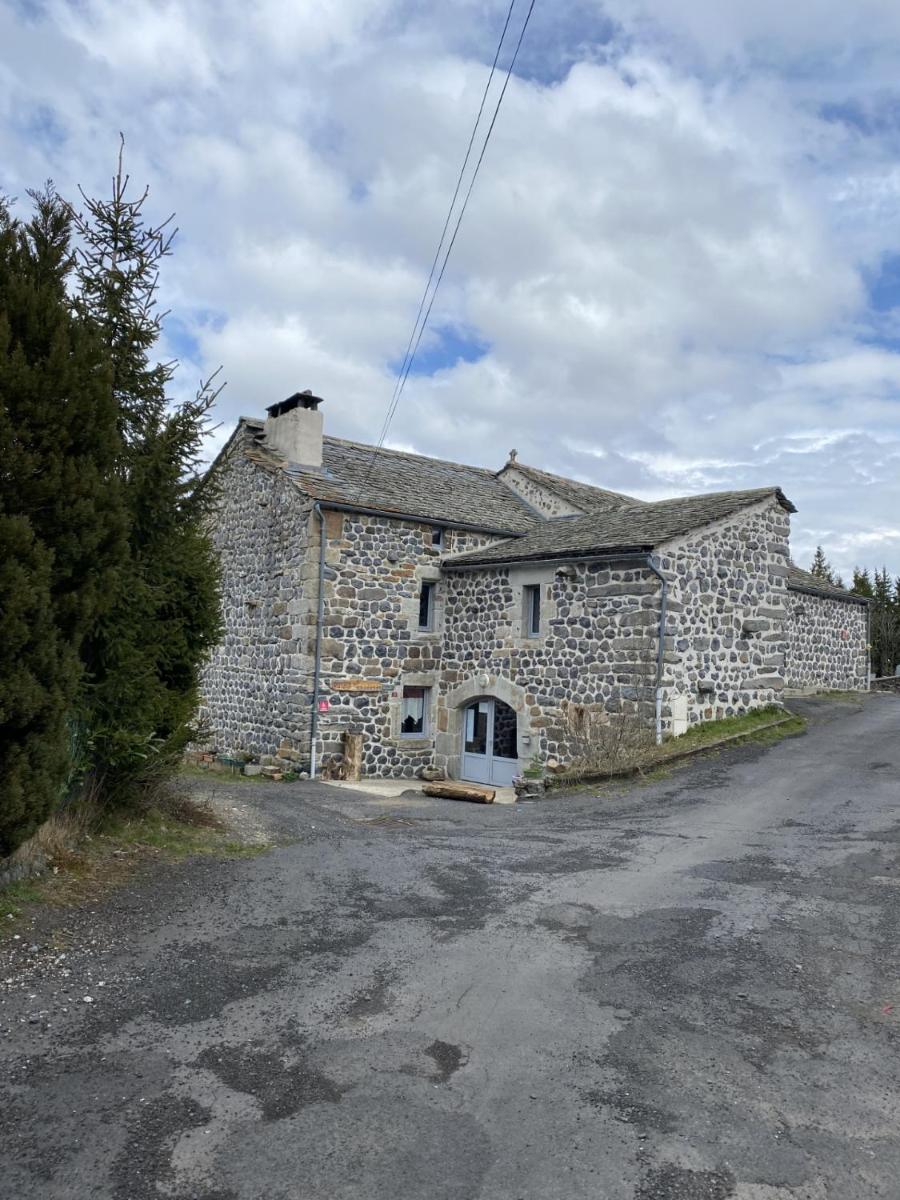 Gîte d'étape La Traverse - Housity