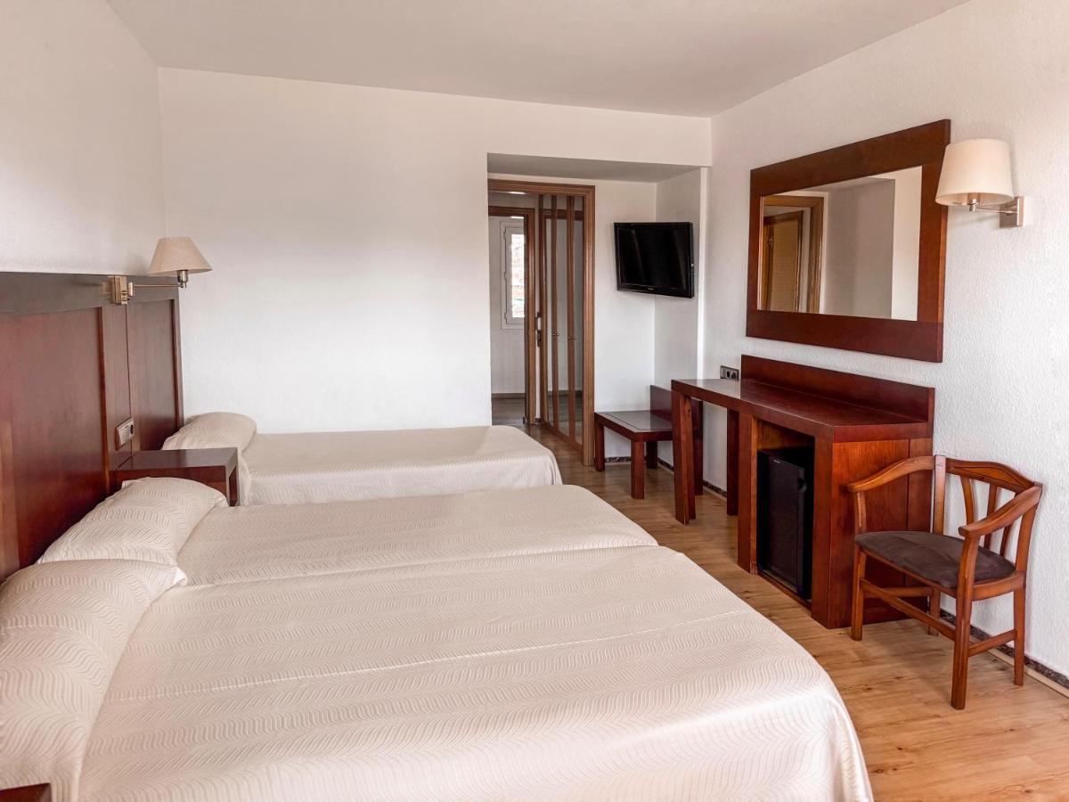 Cama o camas de una habitación en Puigcerda Park Hotel