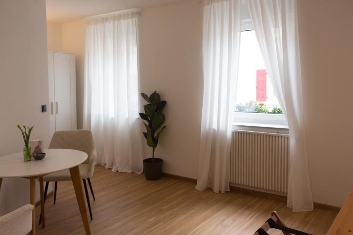 gants gemütlich im Weisenheimer Hof - Housity