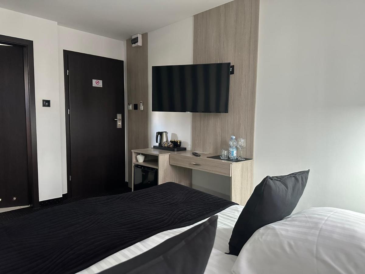 Willa Sandomierska - Housity