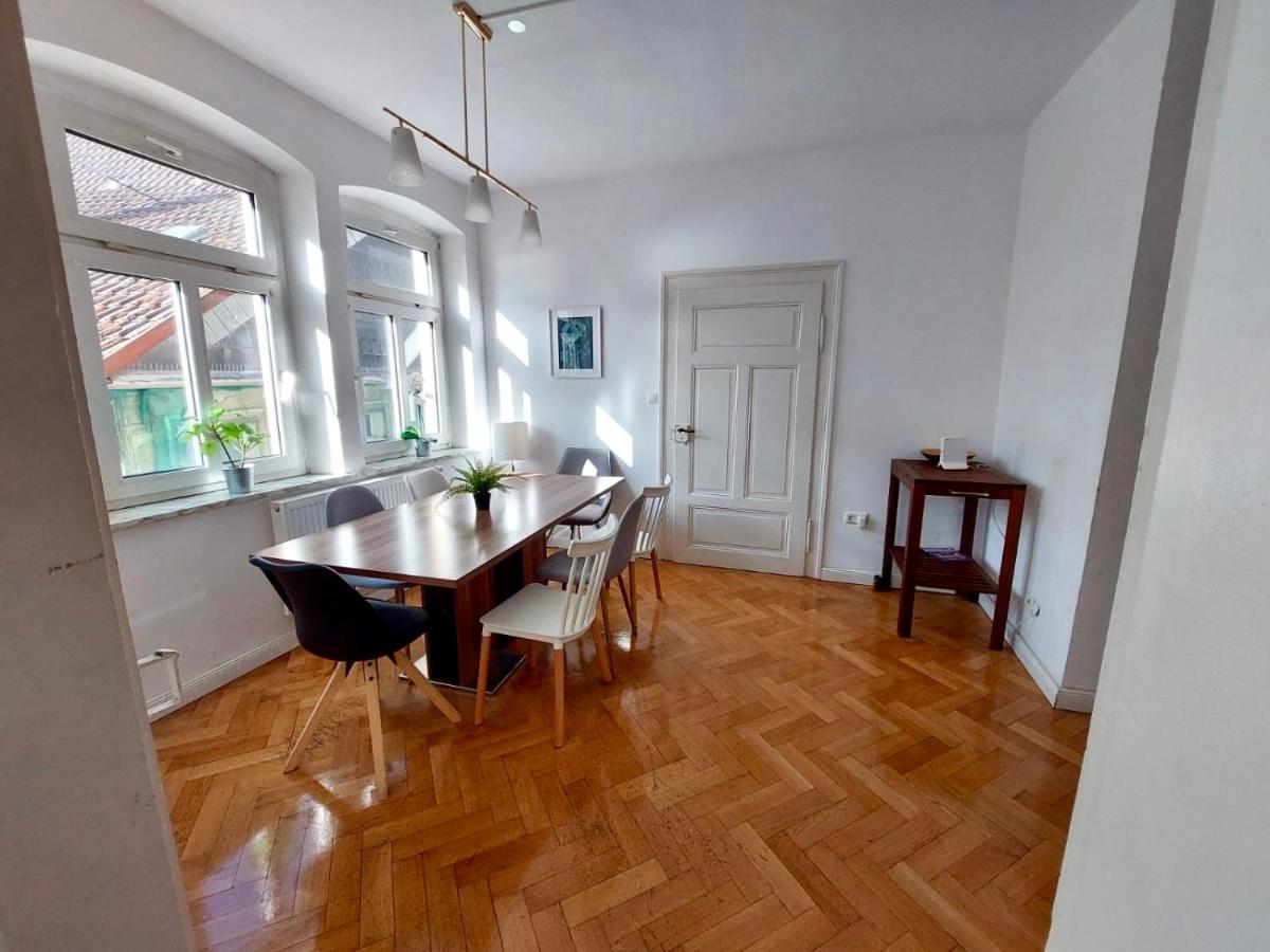 Old Town Center Apartments - Housity
