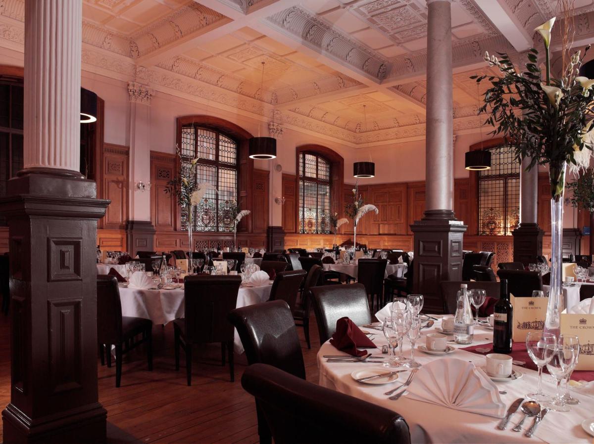 The Crown Hotel - Housity
