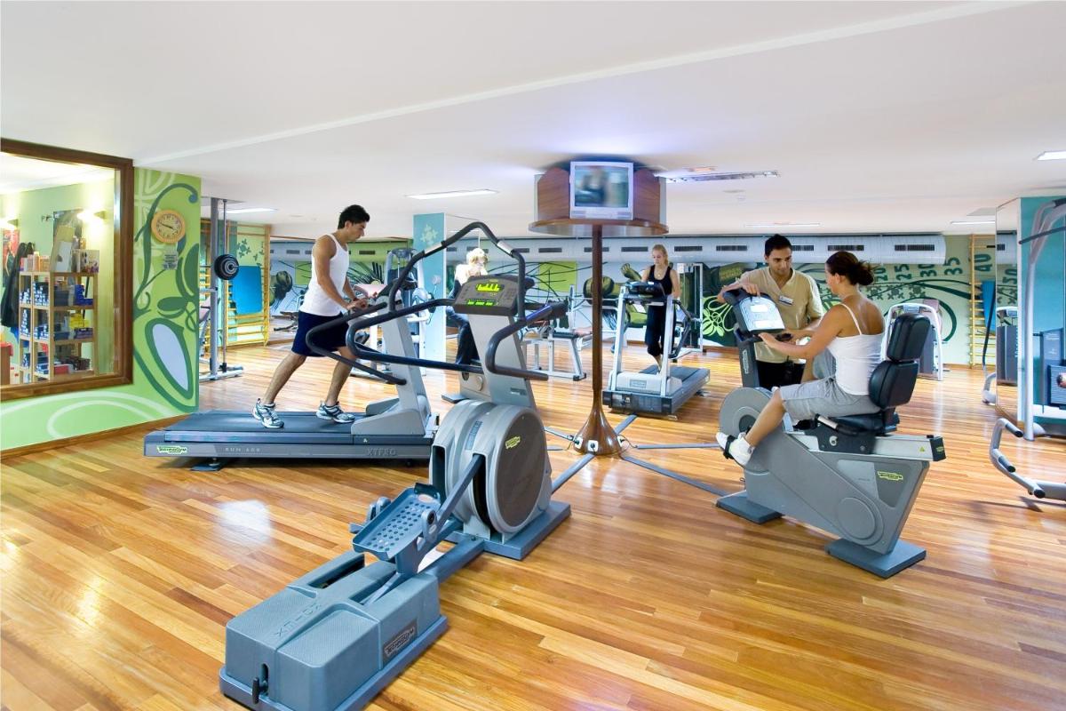 Gimnasio o instalaciones de fitness de Gloria Palace Amadores Thalasso & Hotel