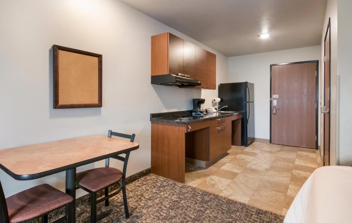 My Place Hotel-Loveland, CO - Housity