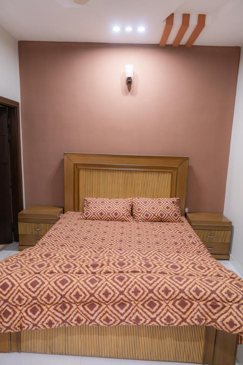 Modern Family-Friendly Home in CITI Housing Jhelum - Housity