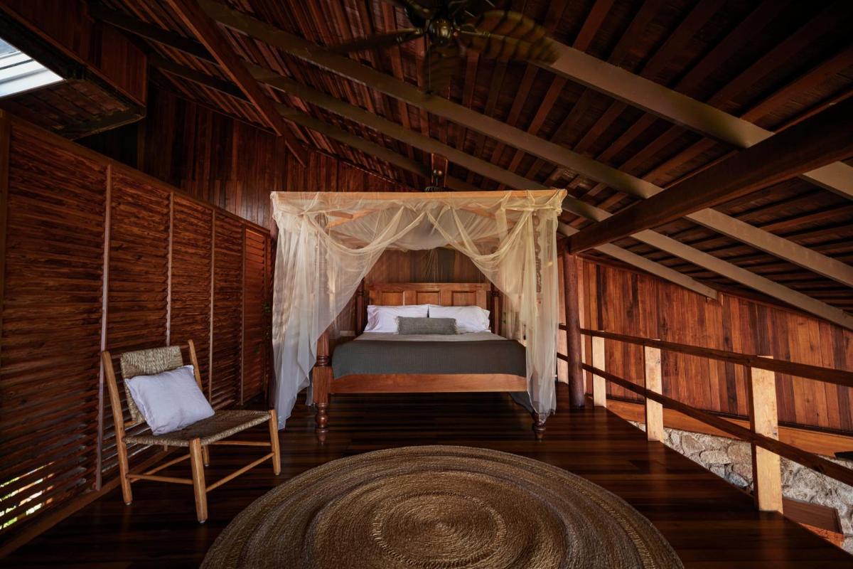 Ladera Resort - Housity