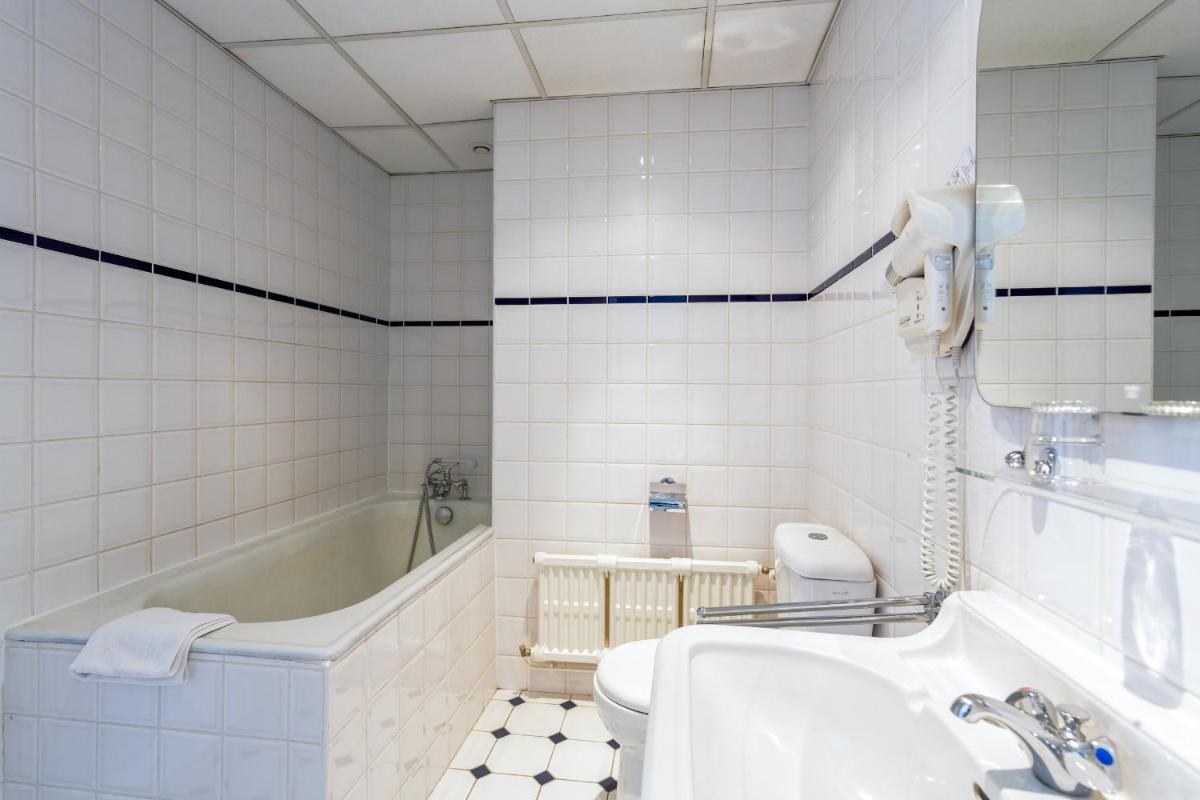 Hotel De L'Europe - Housity