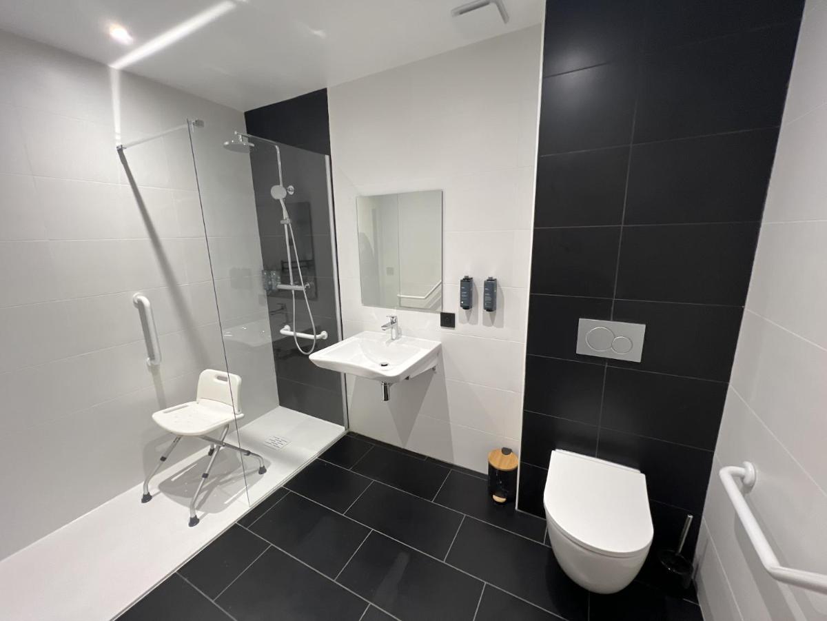 Hotel Le royal - Housity