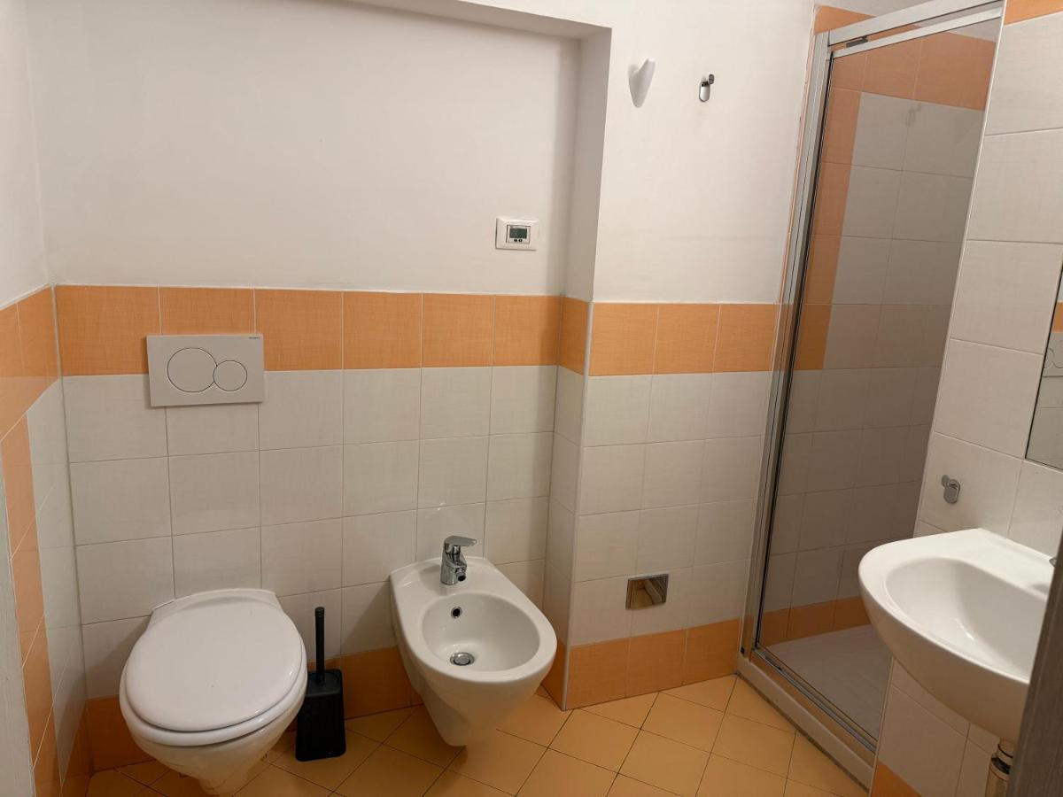 The 4 rooms - Housity