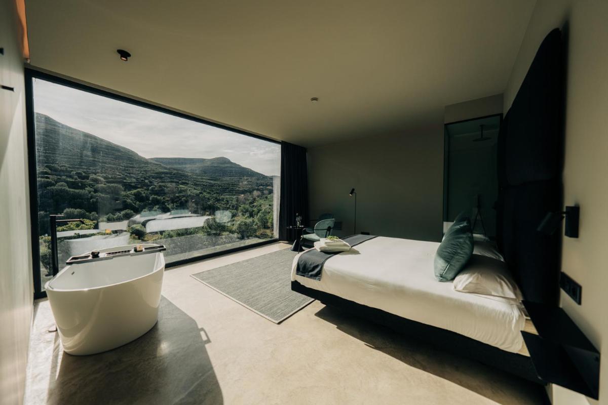 MUUN Landscape Hotel - Housity