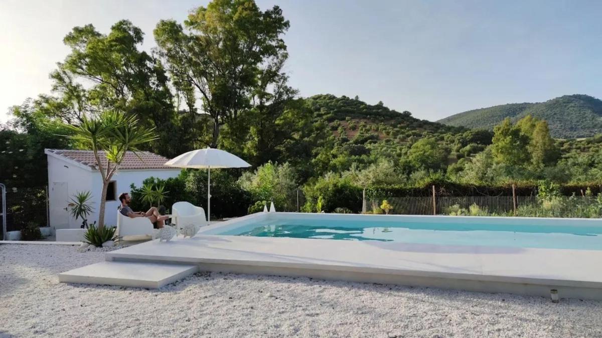 Charming Bungalow in Madrigueras - Housity