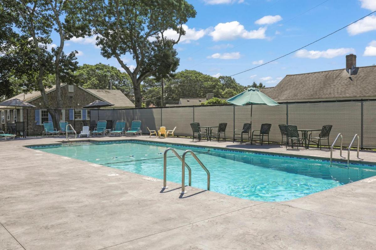 The Cottages at Captain Gosnold Village - Housity