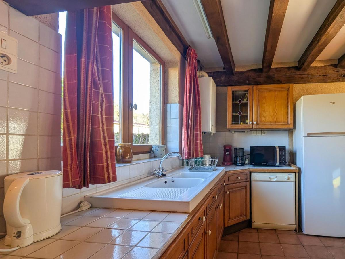 Gîte avec piscine, sports et nature près de George Sand, Mouhers - FR-1-591-64 - Housity