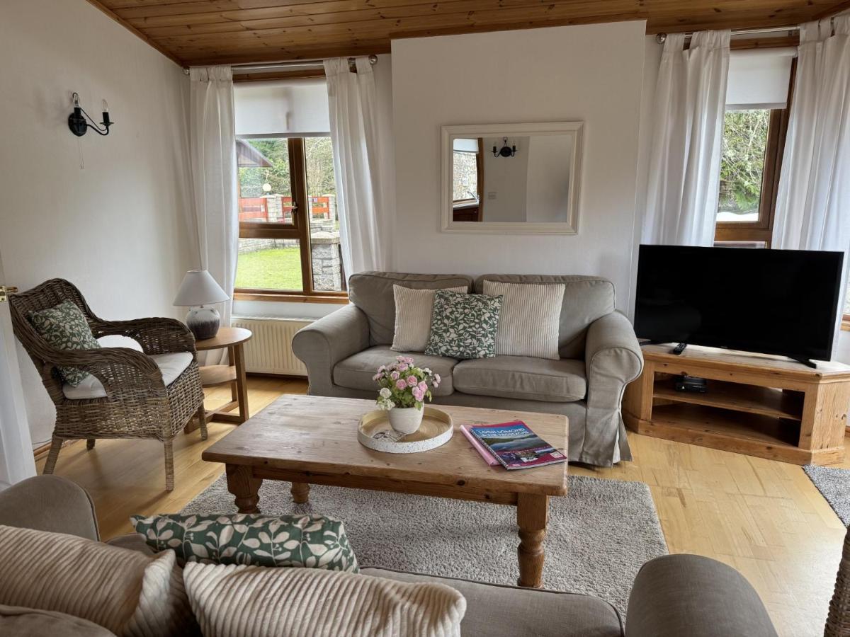 Walled Garden Lodges Loch Lomond - Housity
