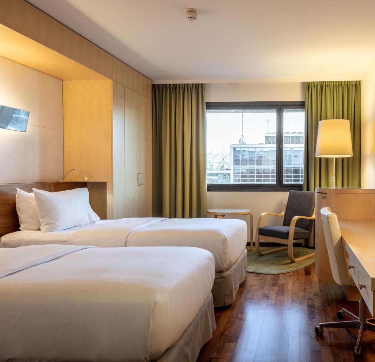 Hilton Helsinki Airport - Housity