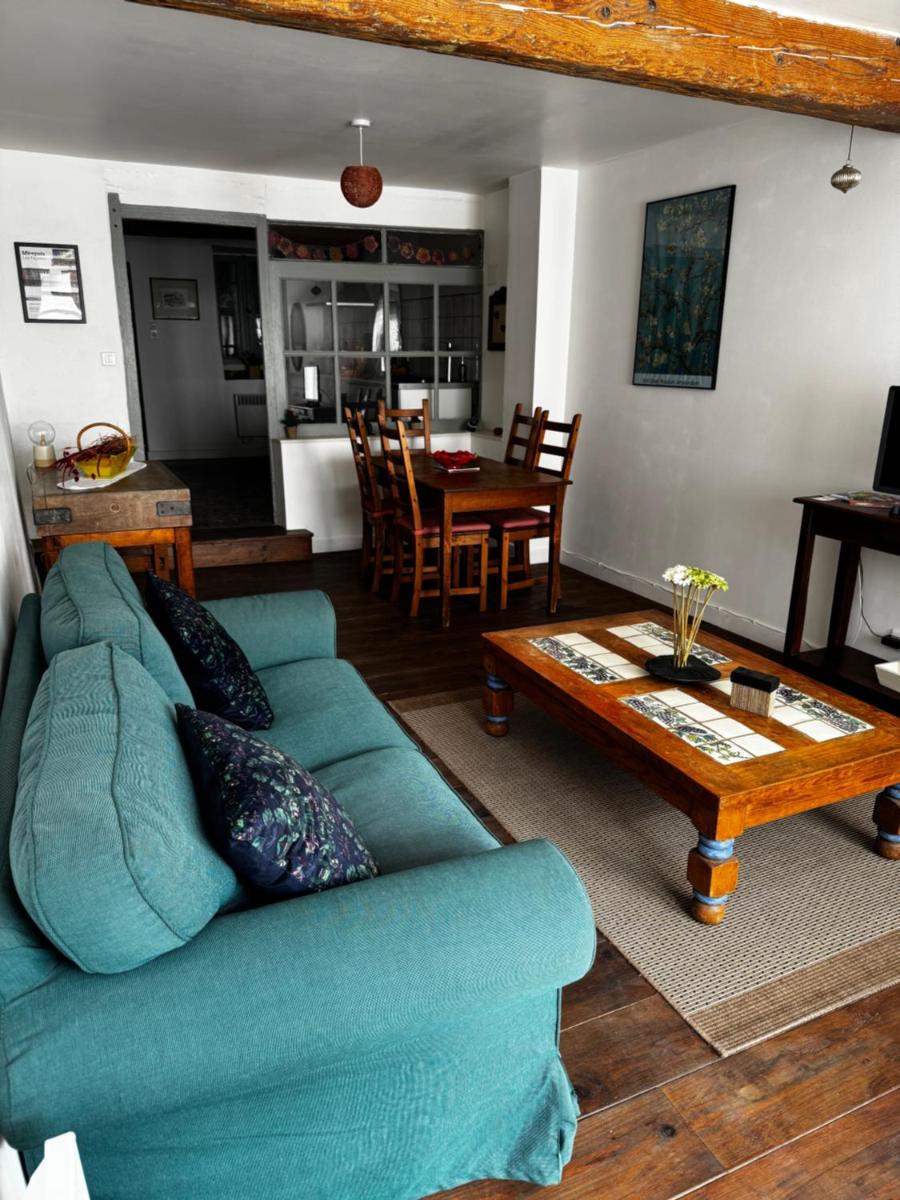House Number 2 - Hizvo