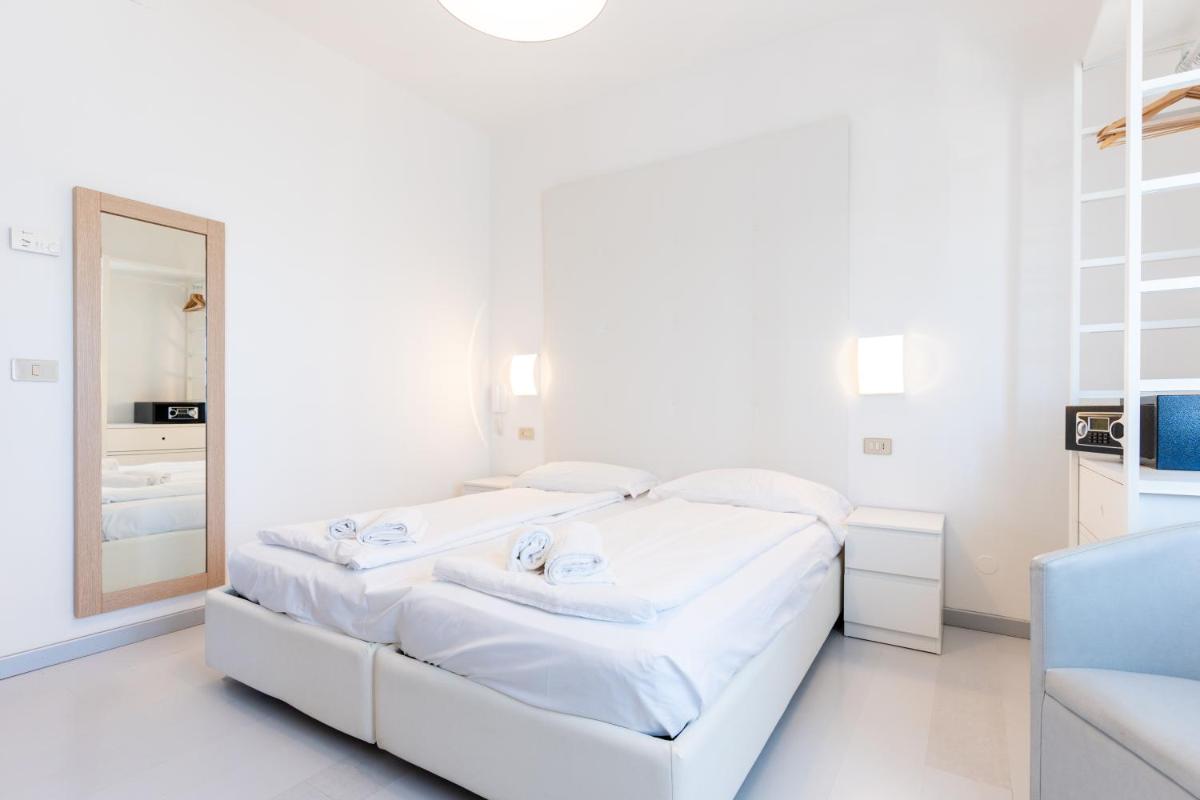 Hotel Regina - Housity