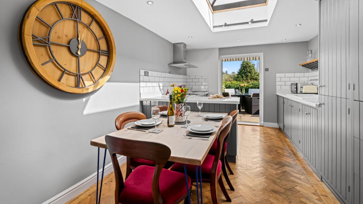27 Horsefair - Housity