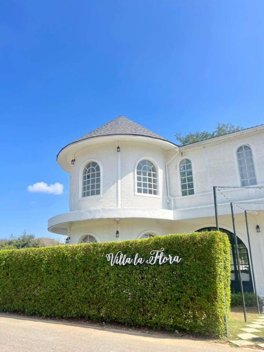 Villa La Flora Kaeng Krachan - Housity
