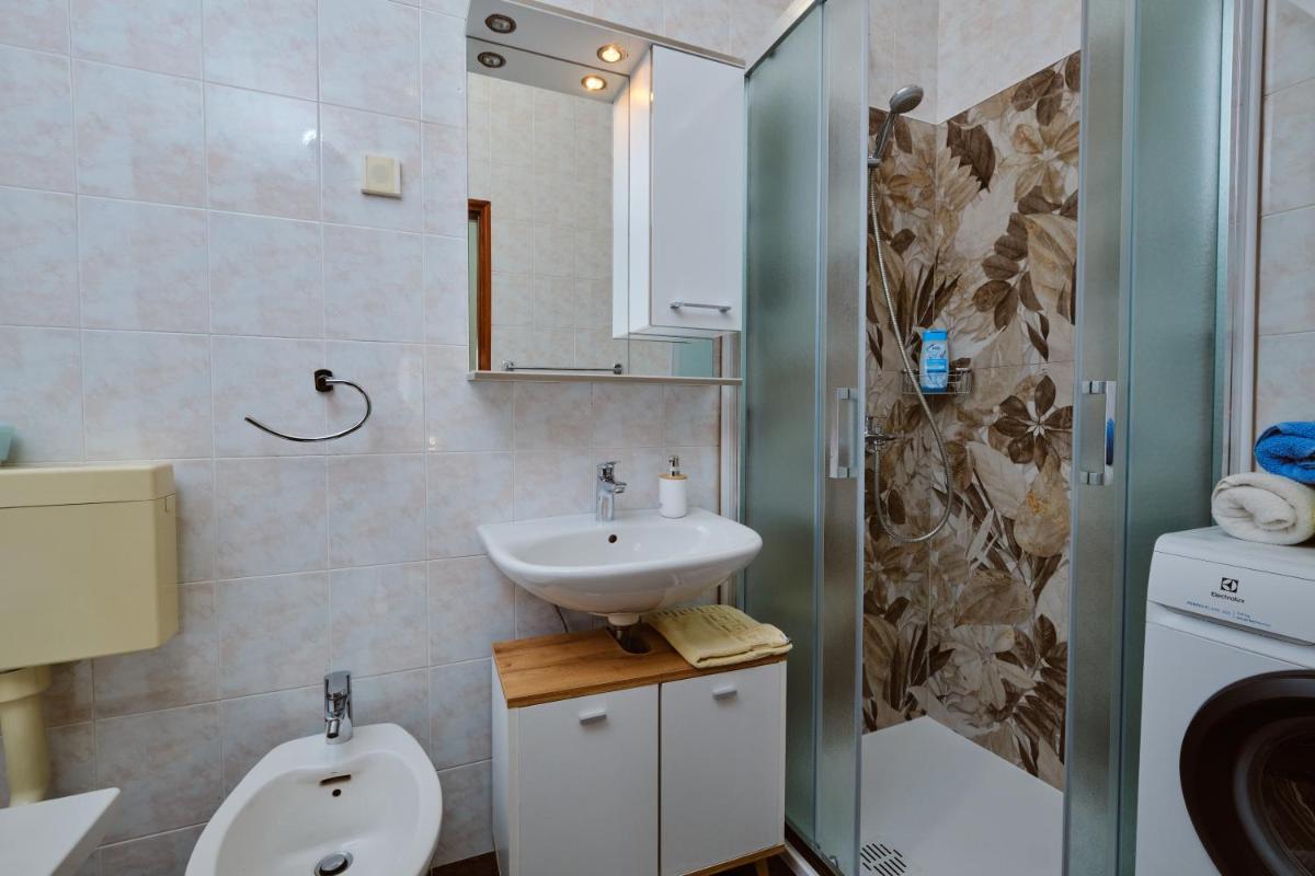 Apartments Katja - Housity