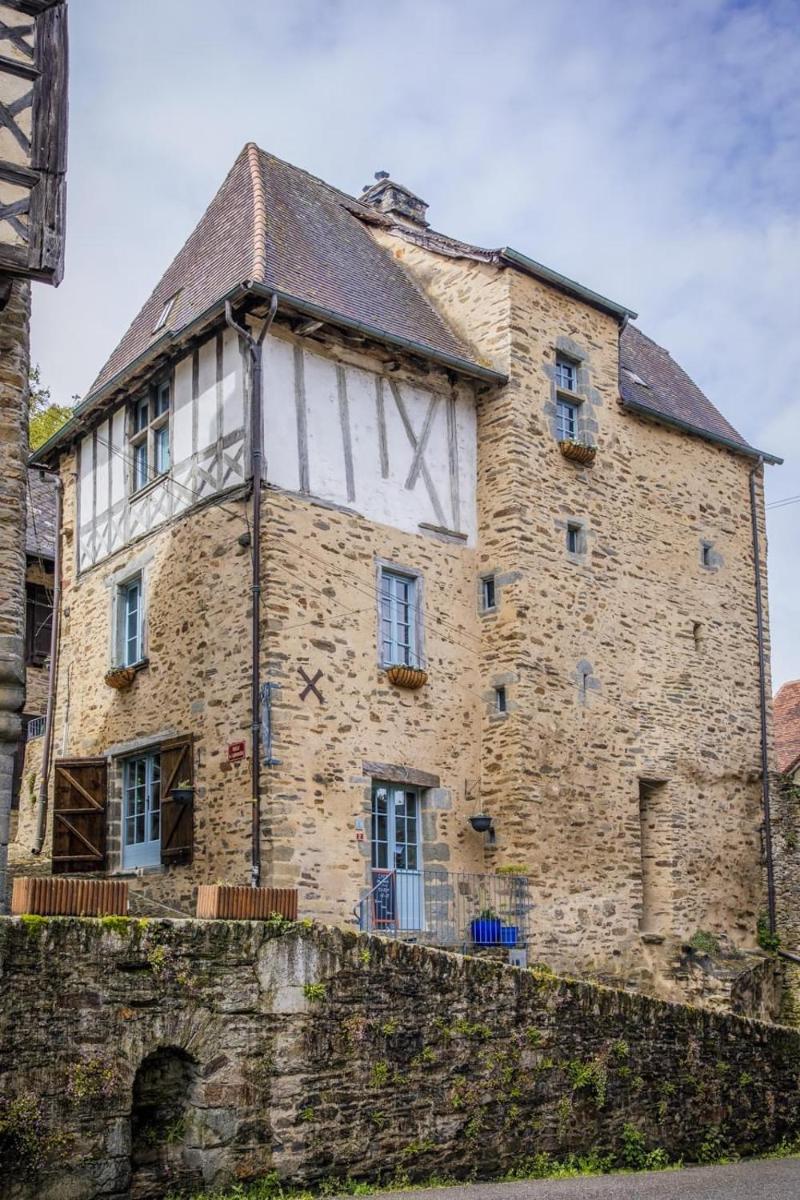 Lou Castel Chambres d\'Hôtes - Housity