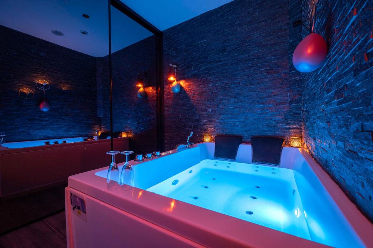 Suite pour les Amoureux_Val d'Europe Disney - Housity