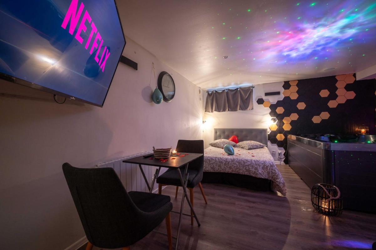 Suite pour les Amoureux_Val d'Europe Disney - Housity