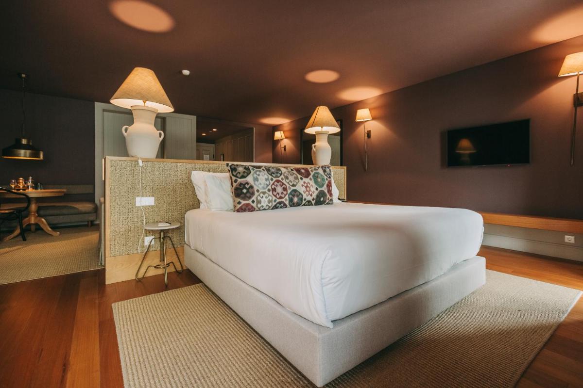 Uma cama ou camas num quarto em Torel Saboaria