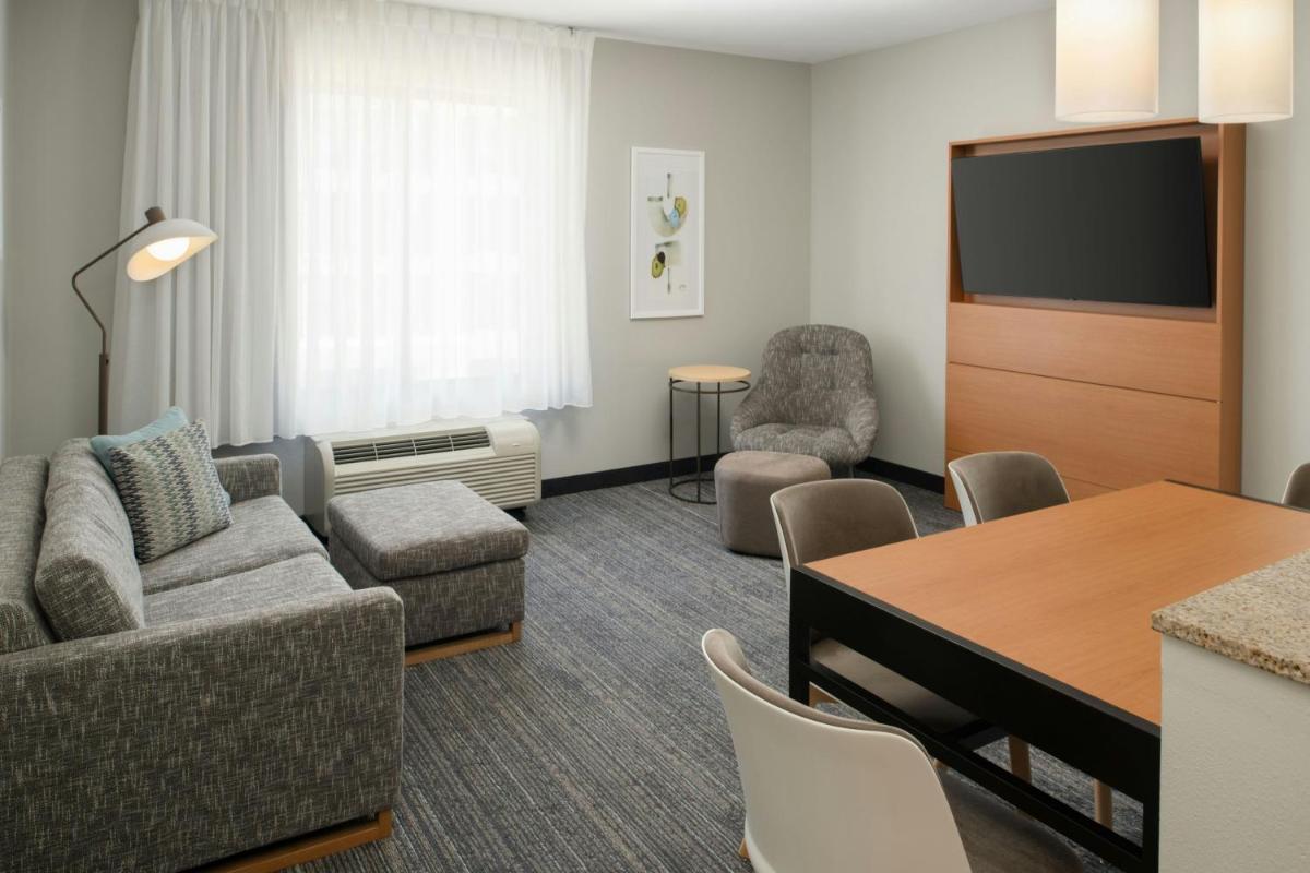 TownePlace Suites by Marriott Jackson Ridgeland/The Township at Colony Park - Housity