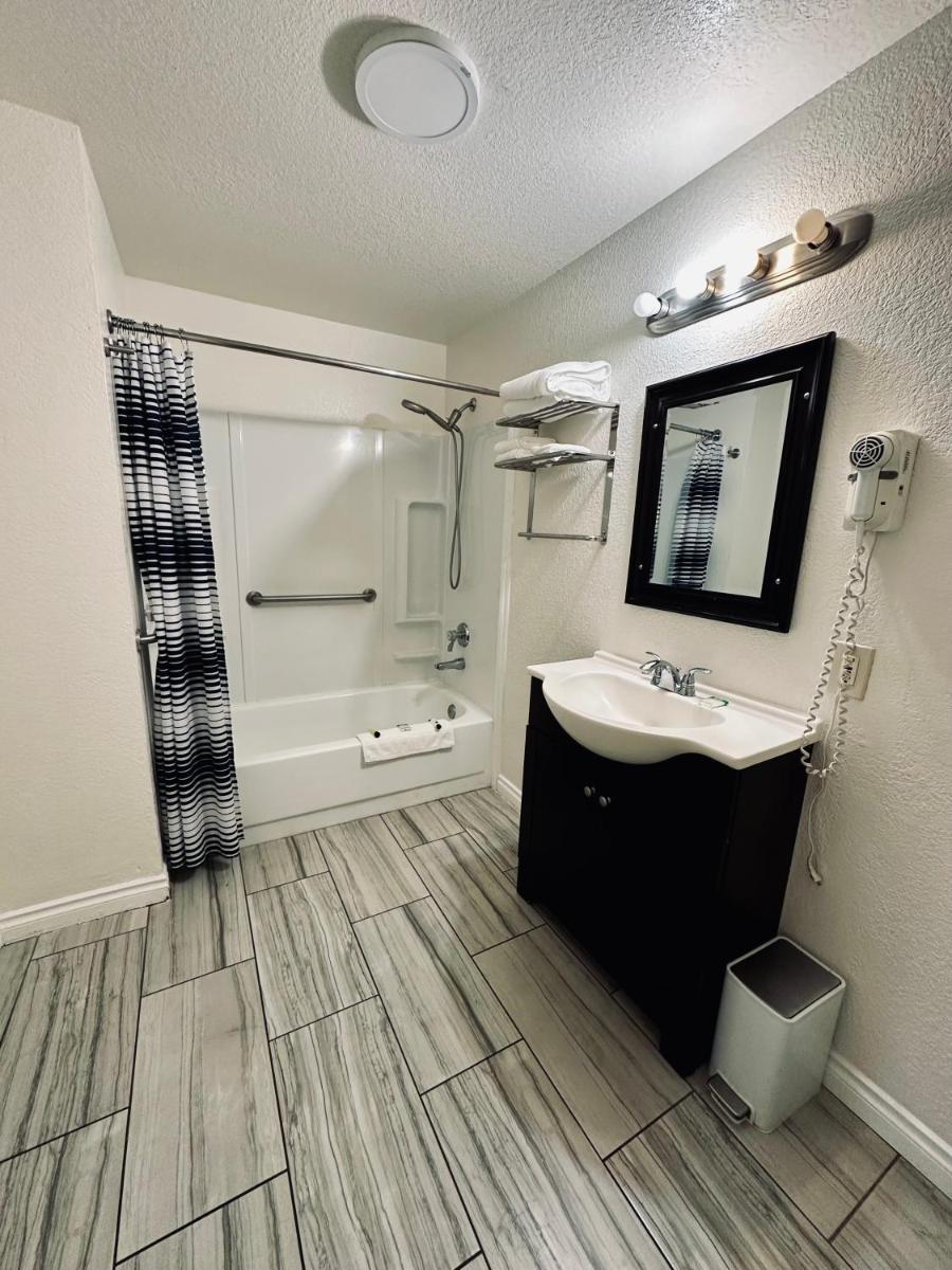 Belfair Motel - Housity