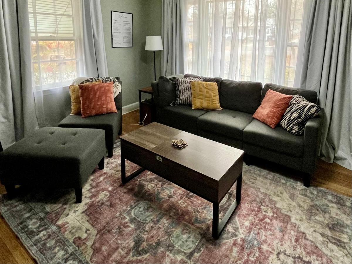 Classy Catch - Housity